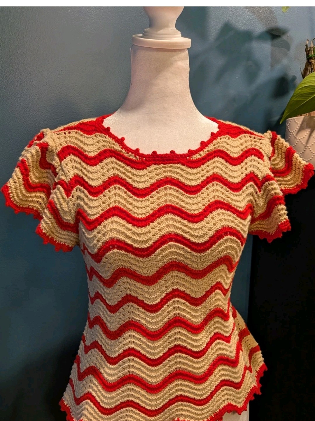 Rails Xs Red/Beige Chevron Open-Knit Tie Back Flutter Sleeve Sweater